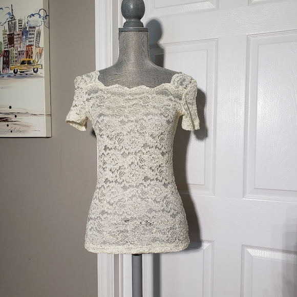 Victoria's Secret Tops - VICTORIA'S SECRET vintage lace top